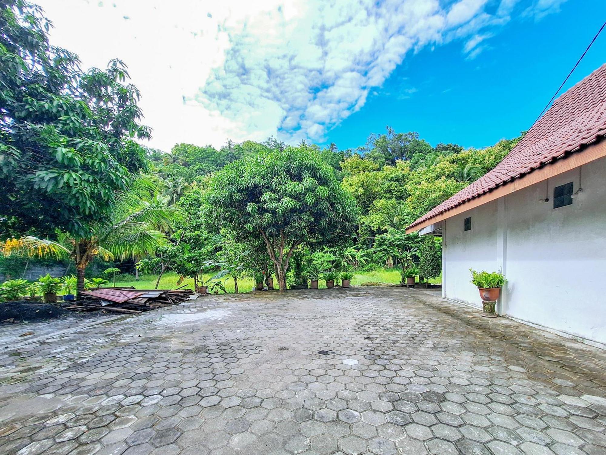 Hotel Family Syariah 1 Parangtritis Redpartner Exterior foto