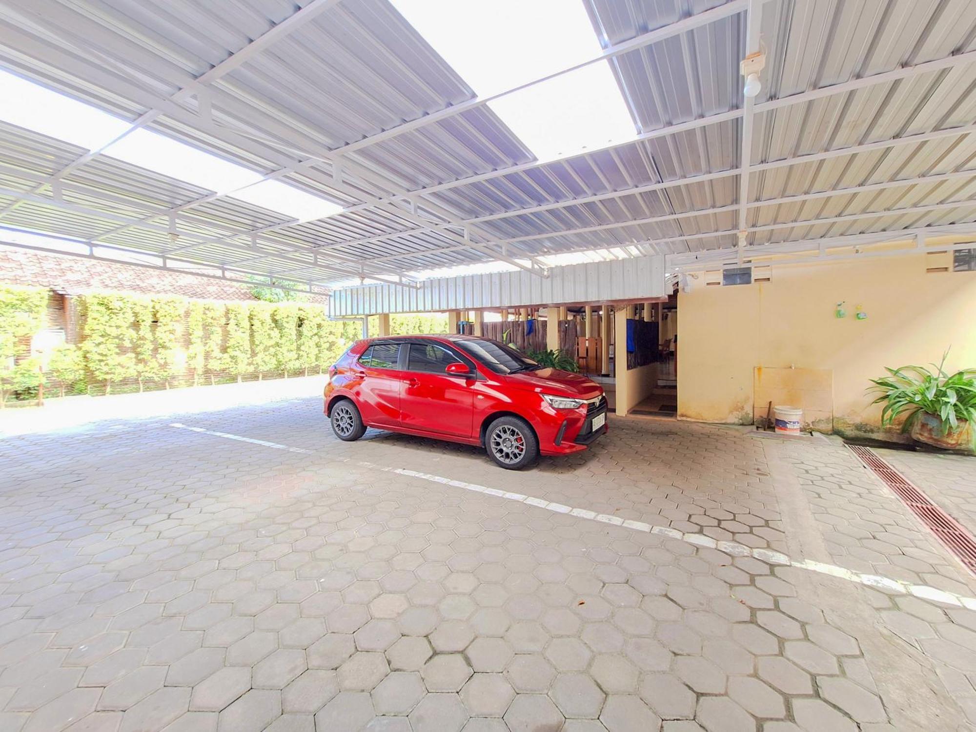 Hotel Family Syariah 1 Parangtritis Redpartner Exterior foto